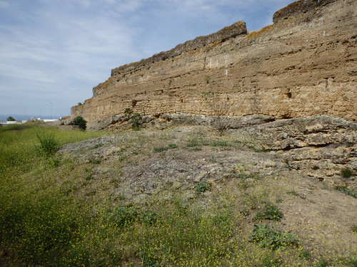 A view north and south of the outter wall.